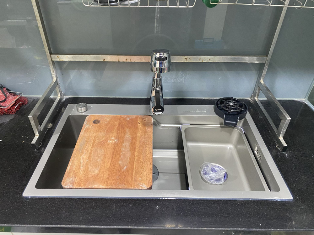 Đánh giá sản phẩm Chậu chén 1 hố phủ nano xám 75x45 cm HITA HD7545NBX