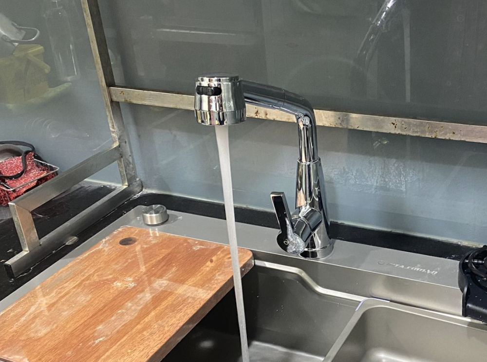 Đánh giá sản phẩm Vòi bếp dây rút nóng lạnh HITA HKS023