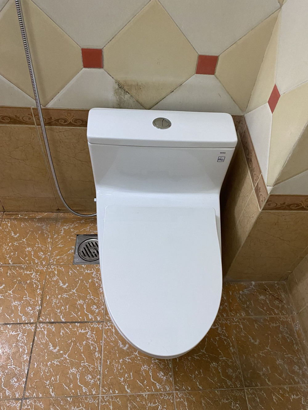 Đánh giá sản phẩm Bồn cầu 1 khối TOTO MS625DT8 nắp đóng êm TC600VS