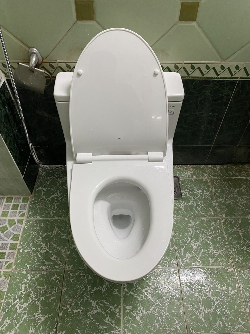 Đánh giá sản phẩm Bồn cầu 1 khối TOTO MS625DT8 nắp đóng êm TC600VS