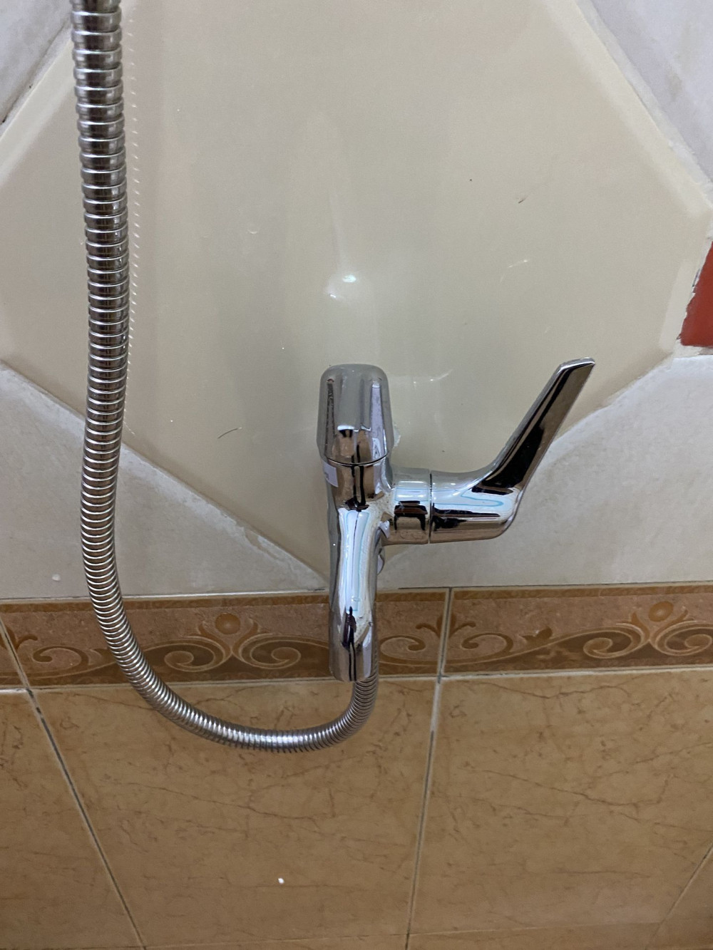 Đánh giá sản phẩm Bộ vòi sen tắm lạnh INAX BFV-17-8C (BFV178C)