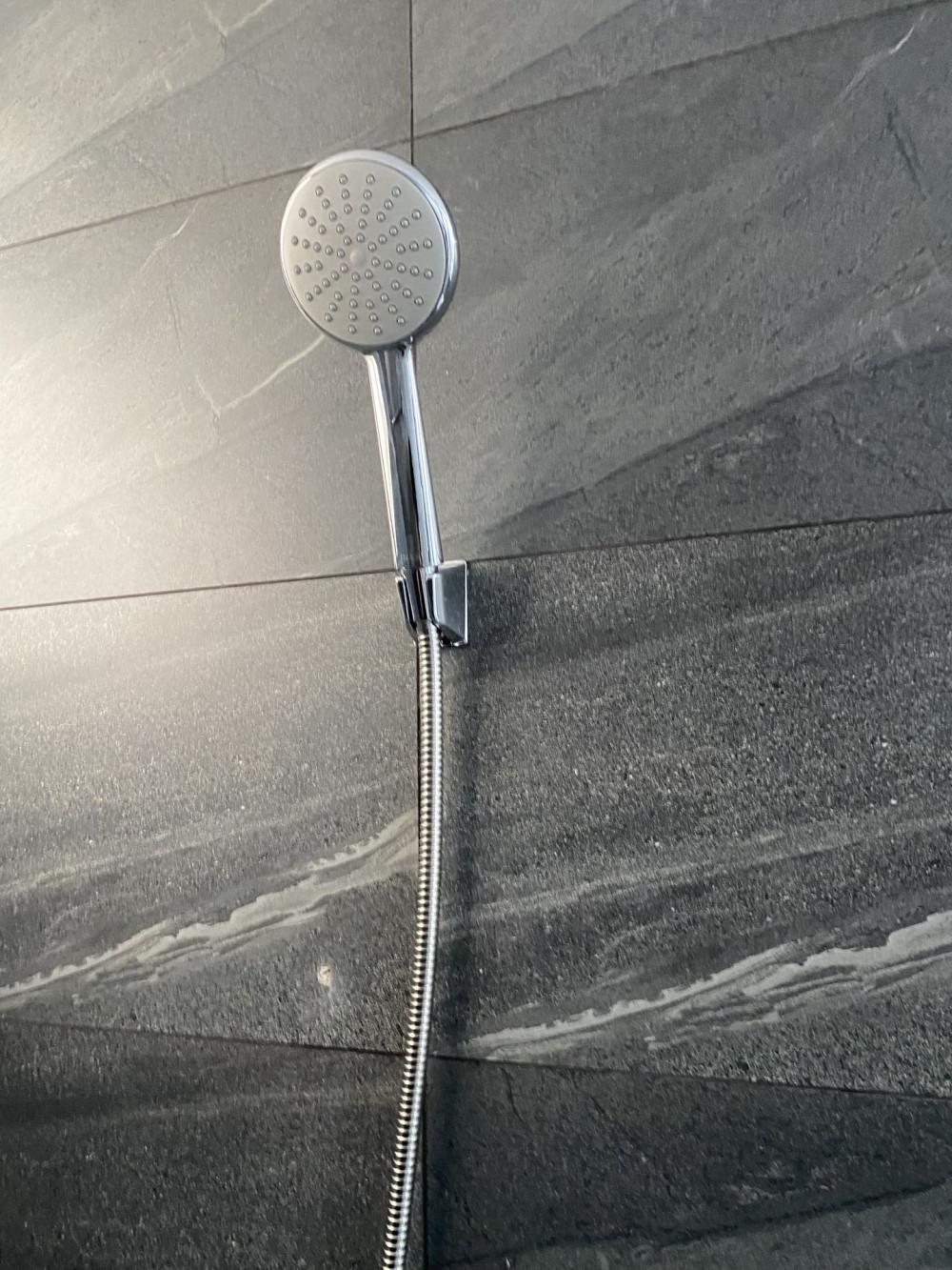 Đánh giá sản phẩm Bộ vòi sen tắm nóng lạnh INAX BFV-2013S (BFV2013S)