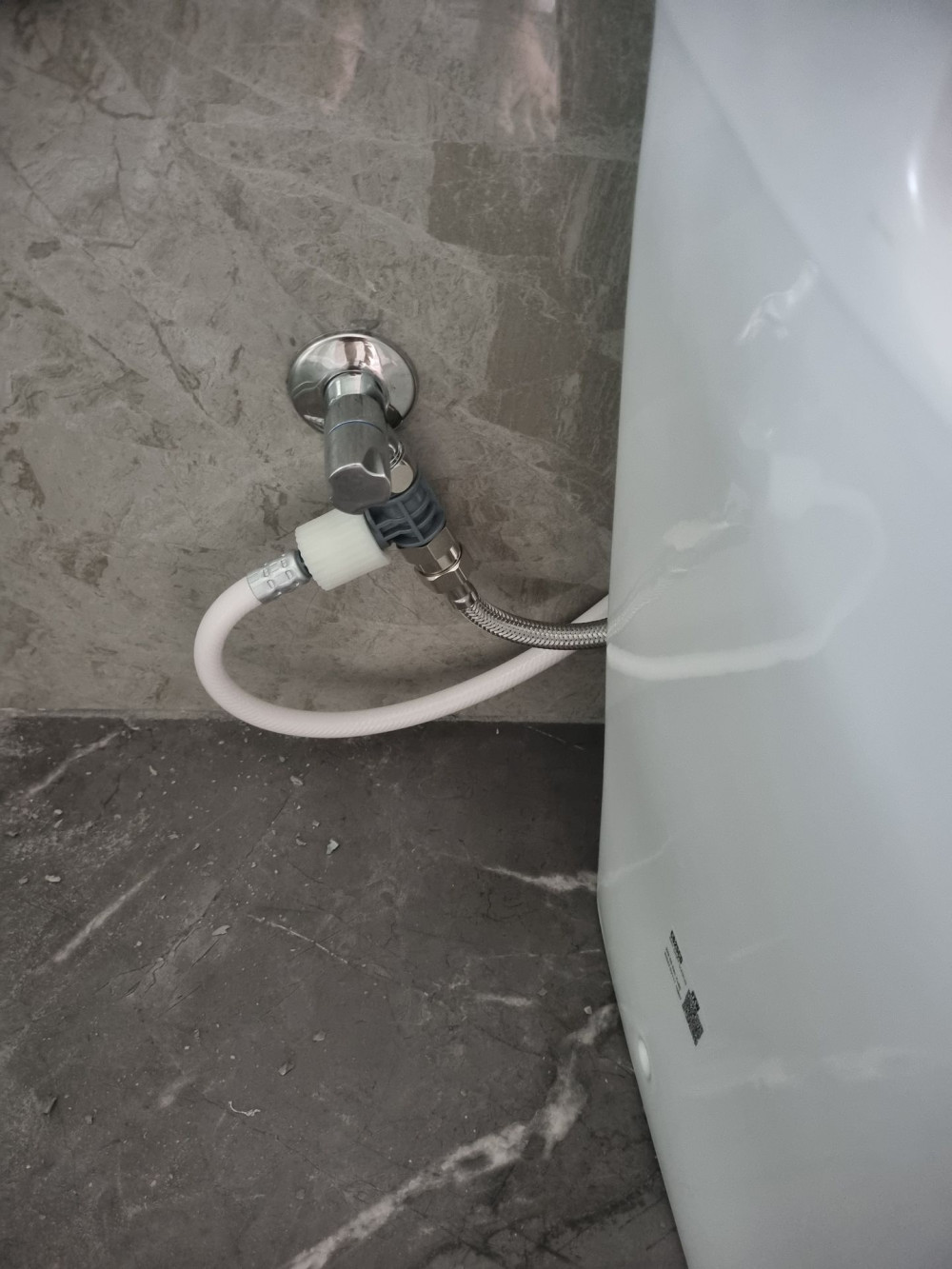 Đánh giá sản phẩm Bồn cầu TOTO MS625CDW15 1 khối nắp điện tử Washlet C5 TCF24460AAA giấu dây