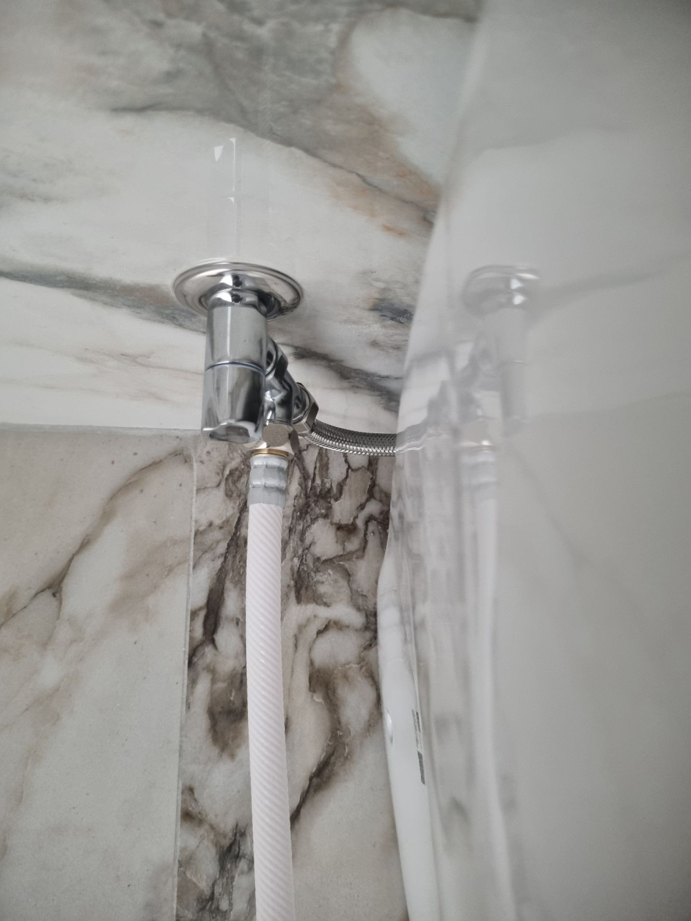 Đánh giá sản phẩm Bồn cầu TOTO MS625DE4 1 khối nắp rửa cơ TCW1211A