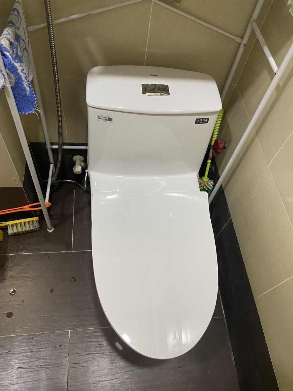 Đánh giá sản phẩm Bồn cầu 1 khối INAX AC-919VRN (AC919VRN) nắp đóng êm