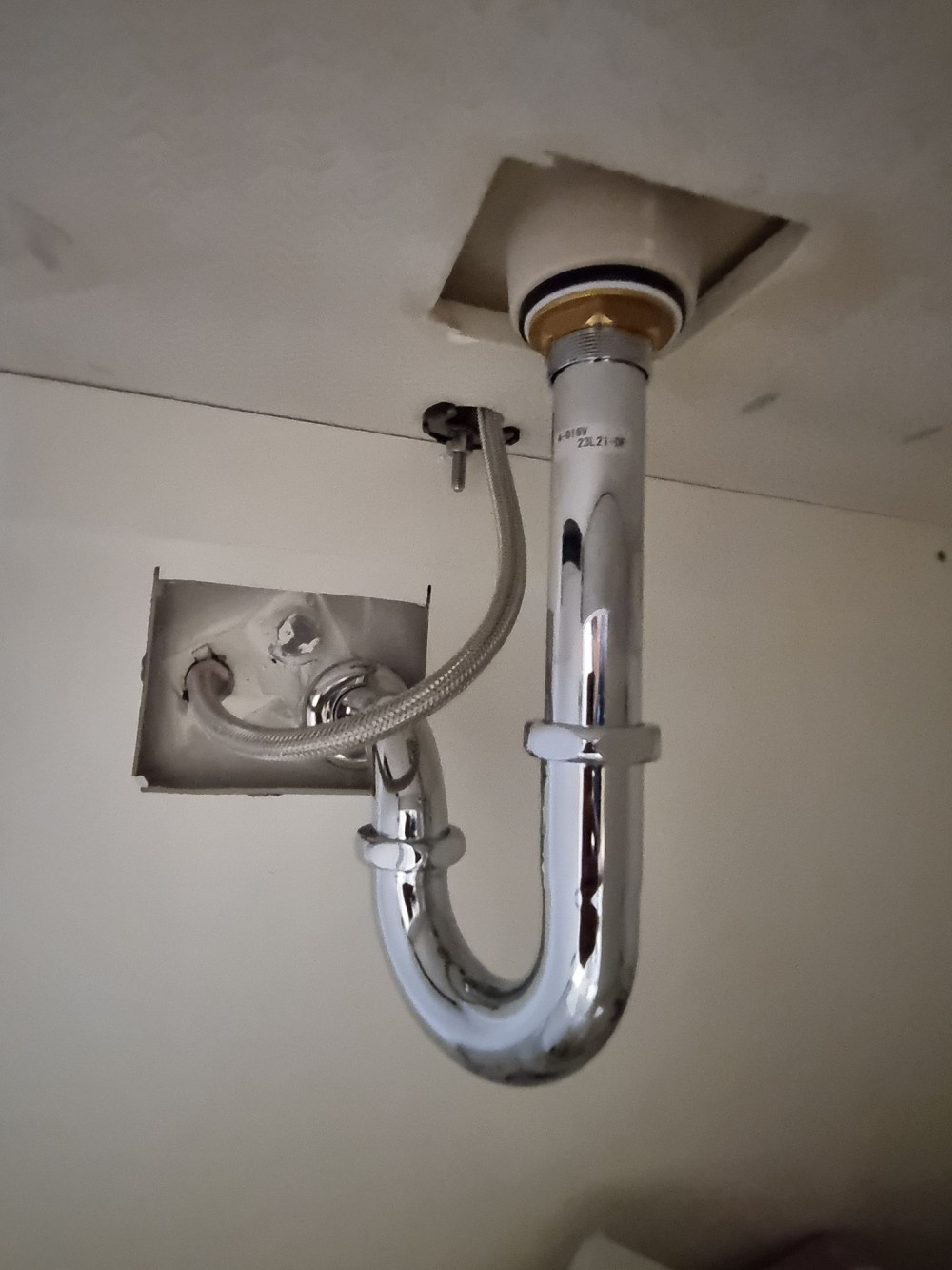 Đánh giá sản phẩm Ống thải chữ P TOTO TVLF401