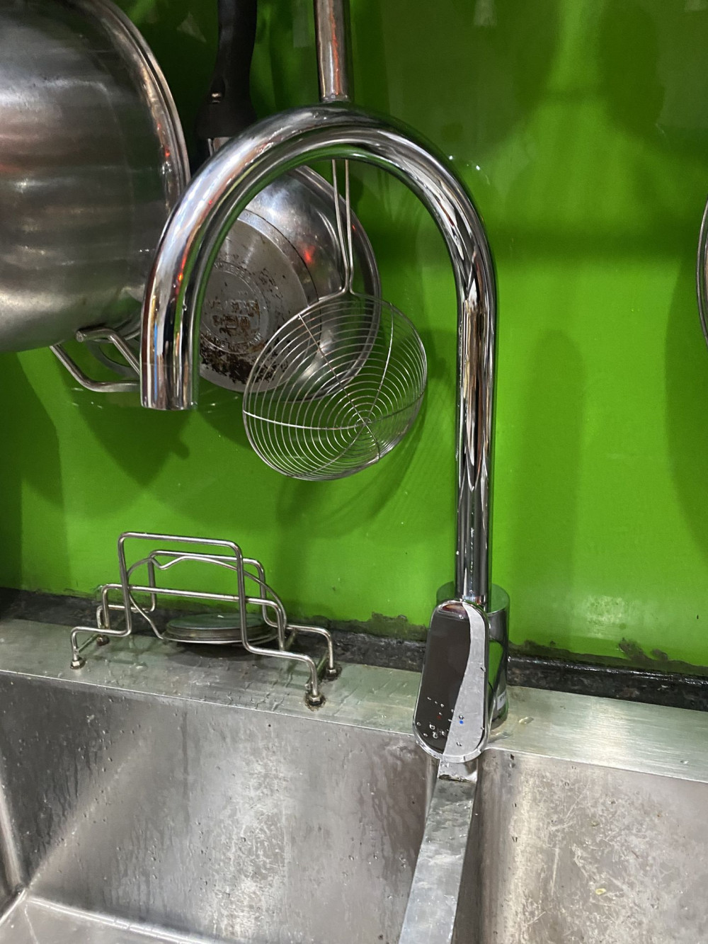 Đánh giá sản phẩm Vòi bếp nóng lạnh INAX SFV-800S (SFV800S)