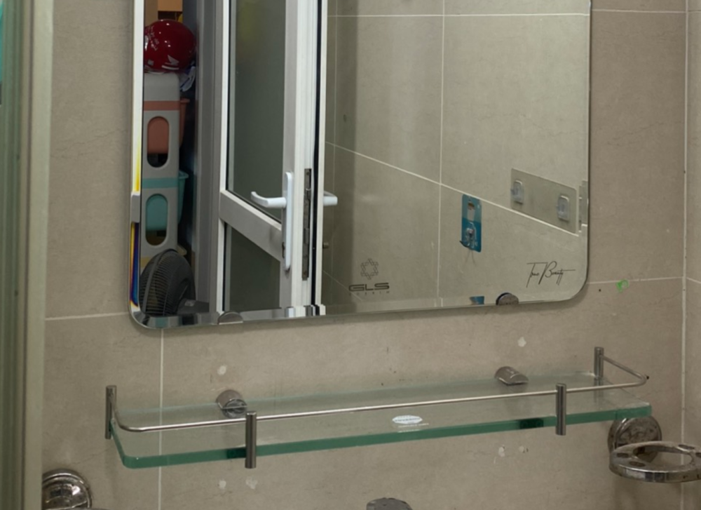 Đánh giá sản phẩm Kệ kính Tovashu E6