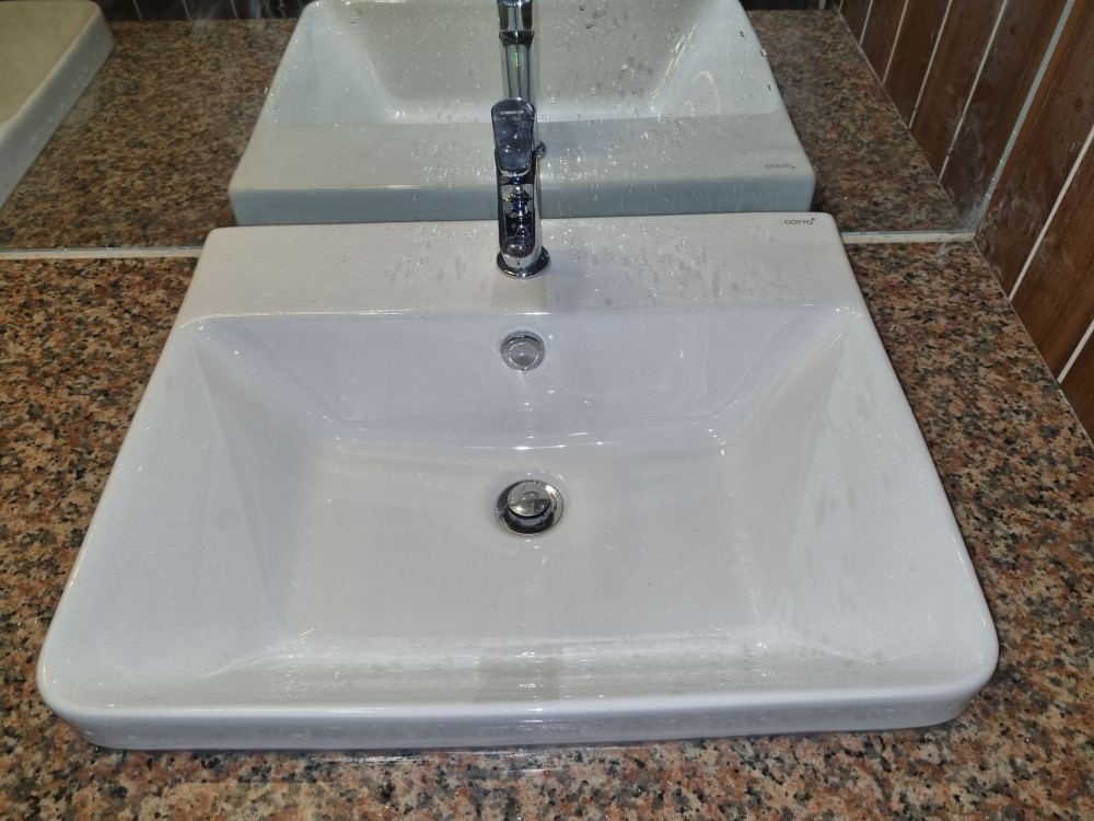 Đánh giá sản phẩm Chậu rửa lavabo đặt bàn COTTO C001057 Simply Modish