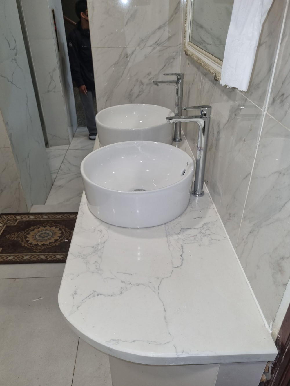 Đánh giá sản phẩm Chậu rửa lavabo đặt bàn INAX AL-295V (AL295V) men Aqua Ceramic