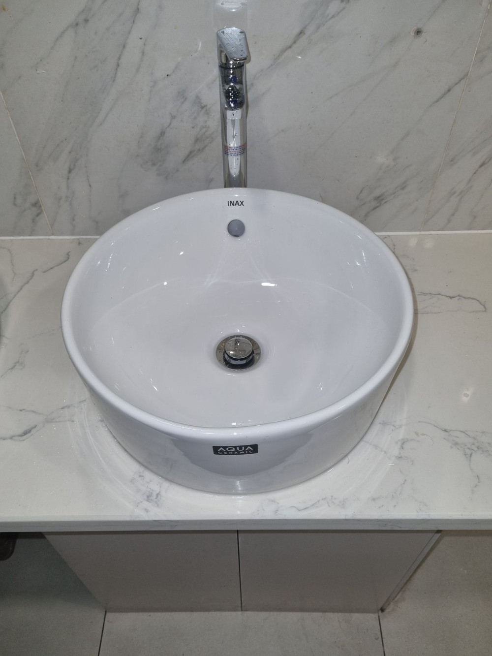 Đánh giá sản phẩm Chậu rửa lavabo đặt bàn INAX AL-295V (AL295V) men Aqua Ceramic