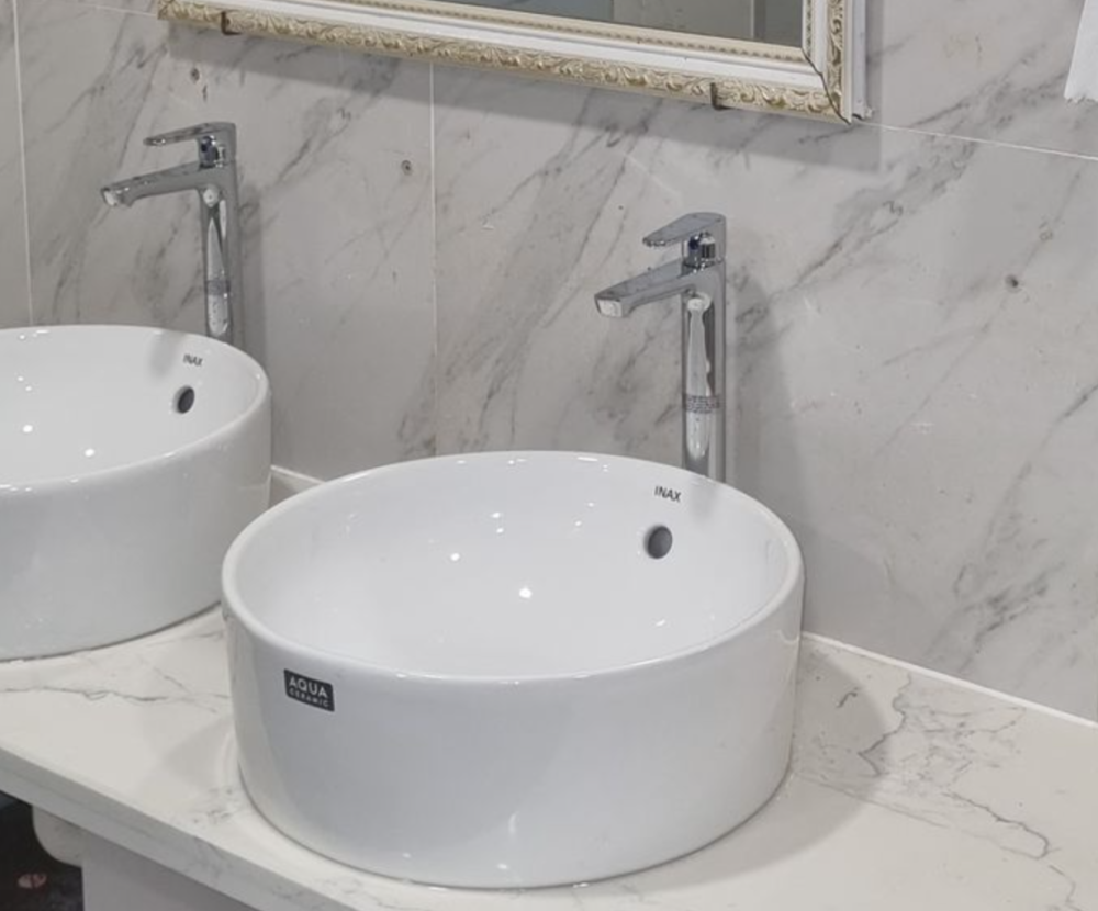 Đánh giá sản phẩm Vòi chậu lavabo lạnh Caesar B061CU/ B061CBU