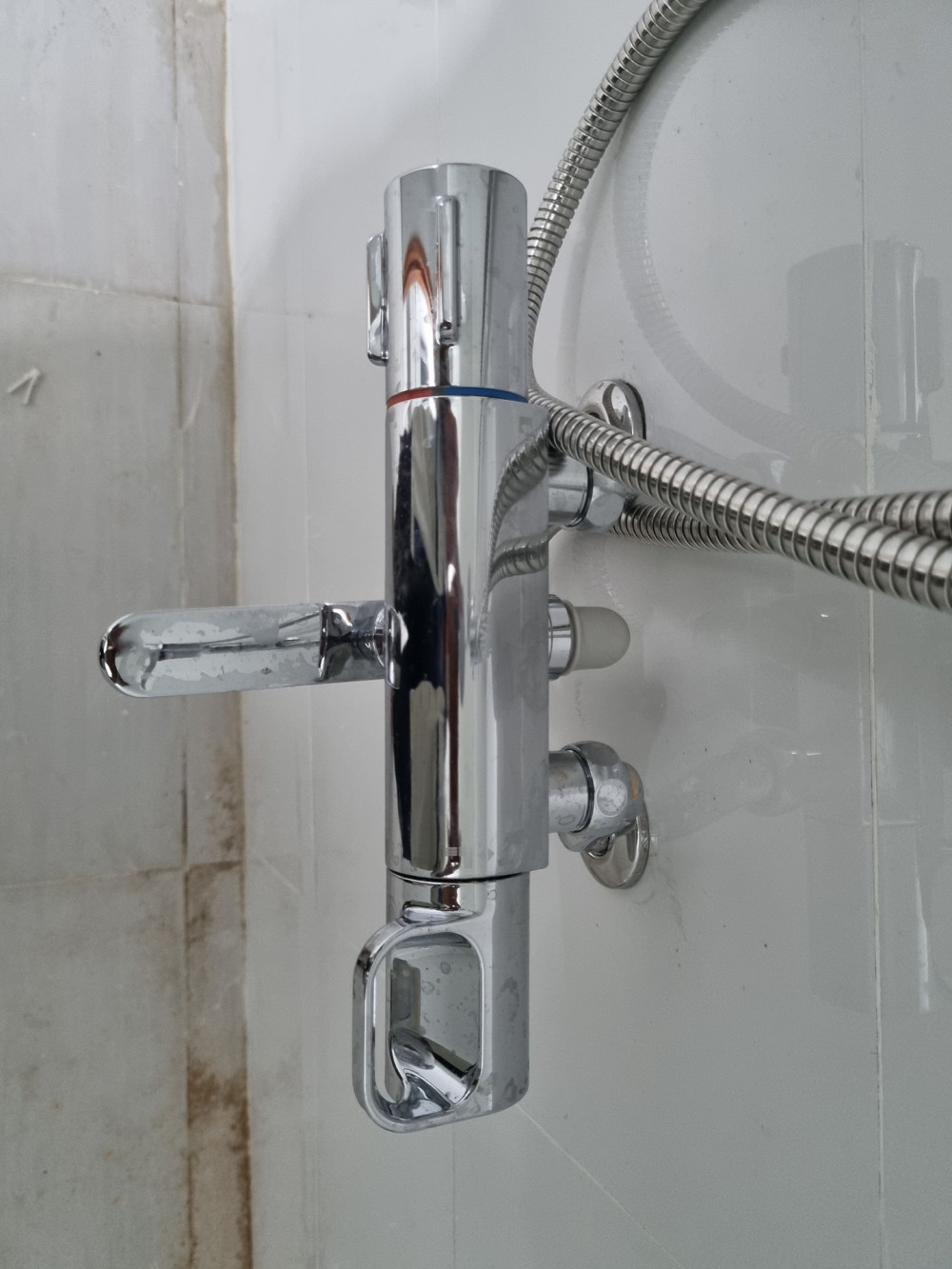 Đánh giá sản phẩm Sen tắm nhiệt độ INAX BFV-7145T-3C (BFV7145T3C)