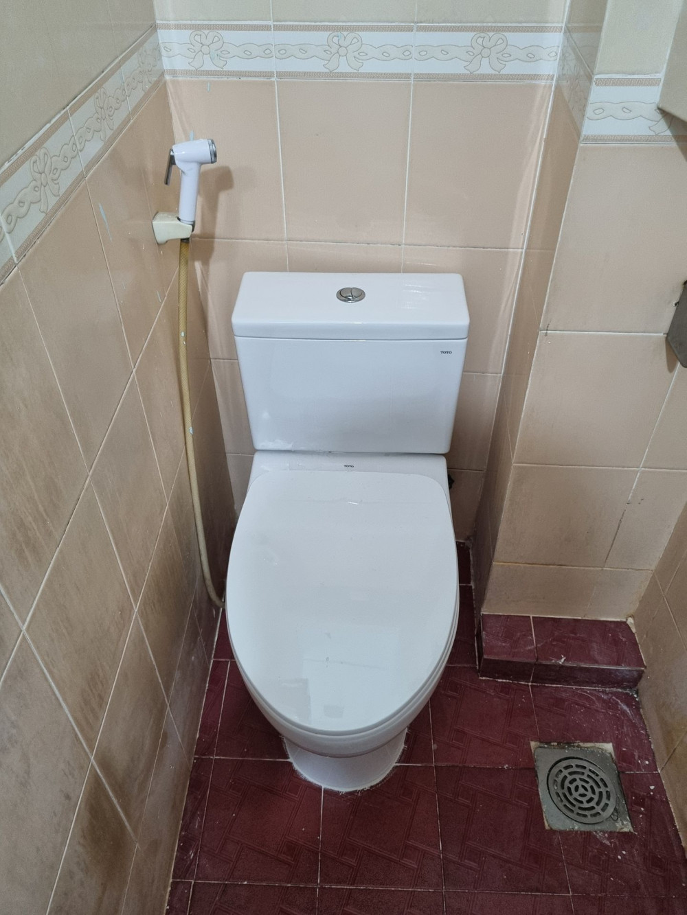 Đánh giá sản phẩm Bồn cầu 2 khối TOTO CS302DT10 nắp đóng êm TC395VS