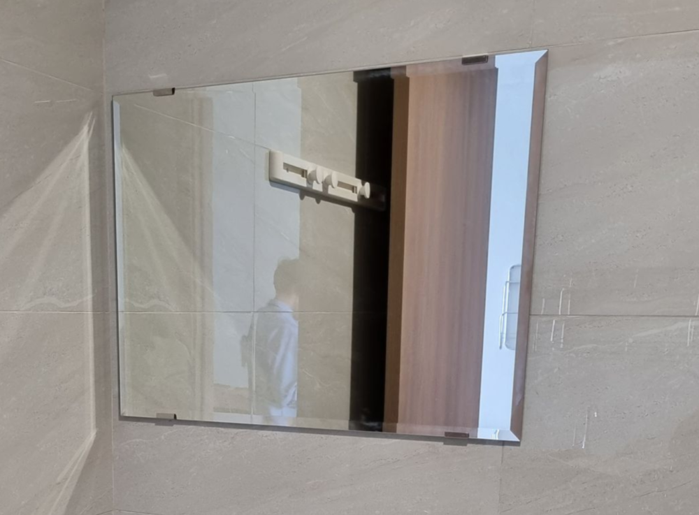 Đánh giá sản phẩm Gương soi phòng tắm 60x45cm Caesar M116