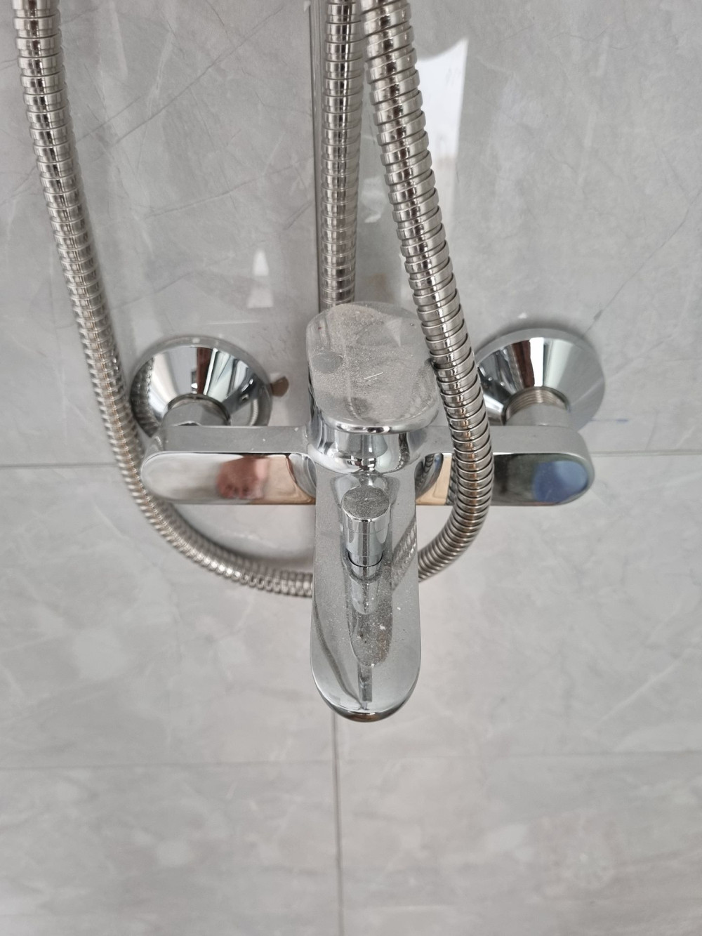 Đánh giá sản phẩm Bộ sen tắm nóng lạnh TOTO TBS04302V DGH104ZR