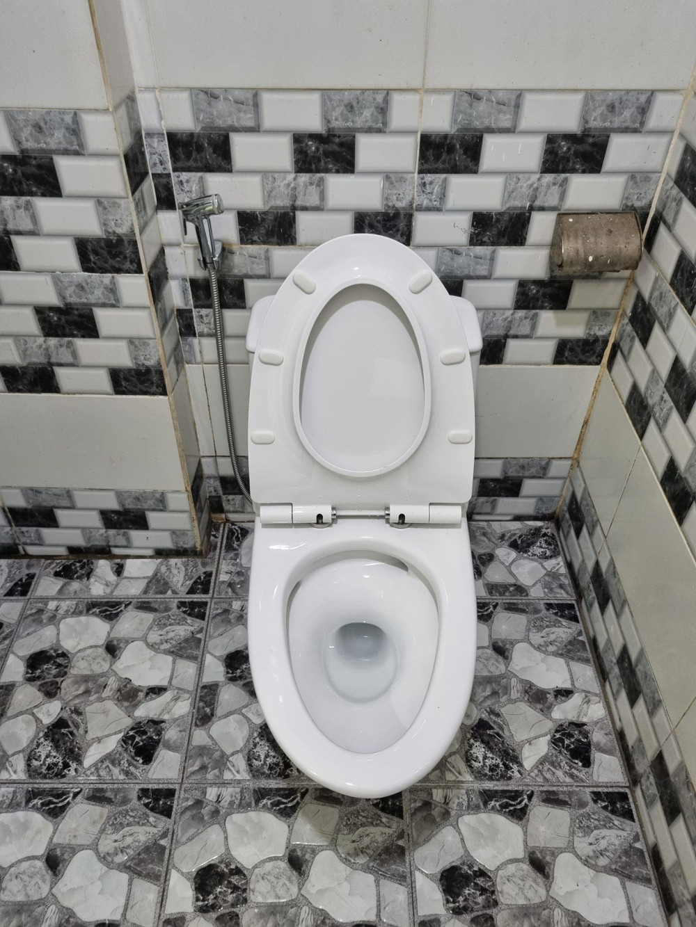 Đánh giá sản phẩm Bồn cầu 1 khối INAX AC-919VRN (AC919VRN) nắp đóng êm