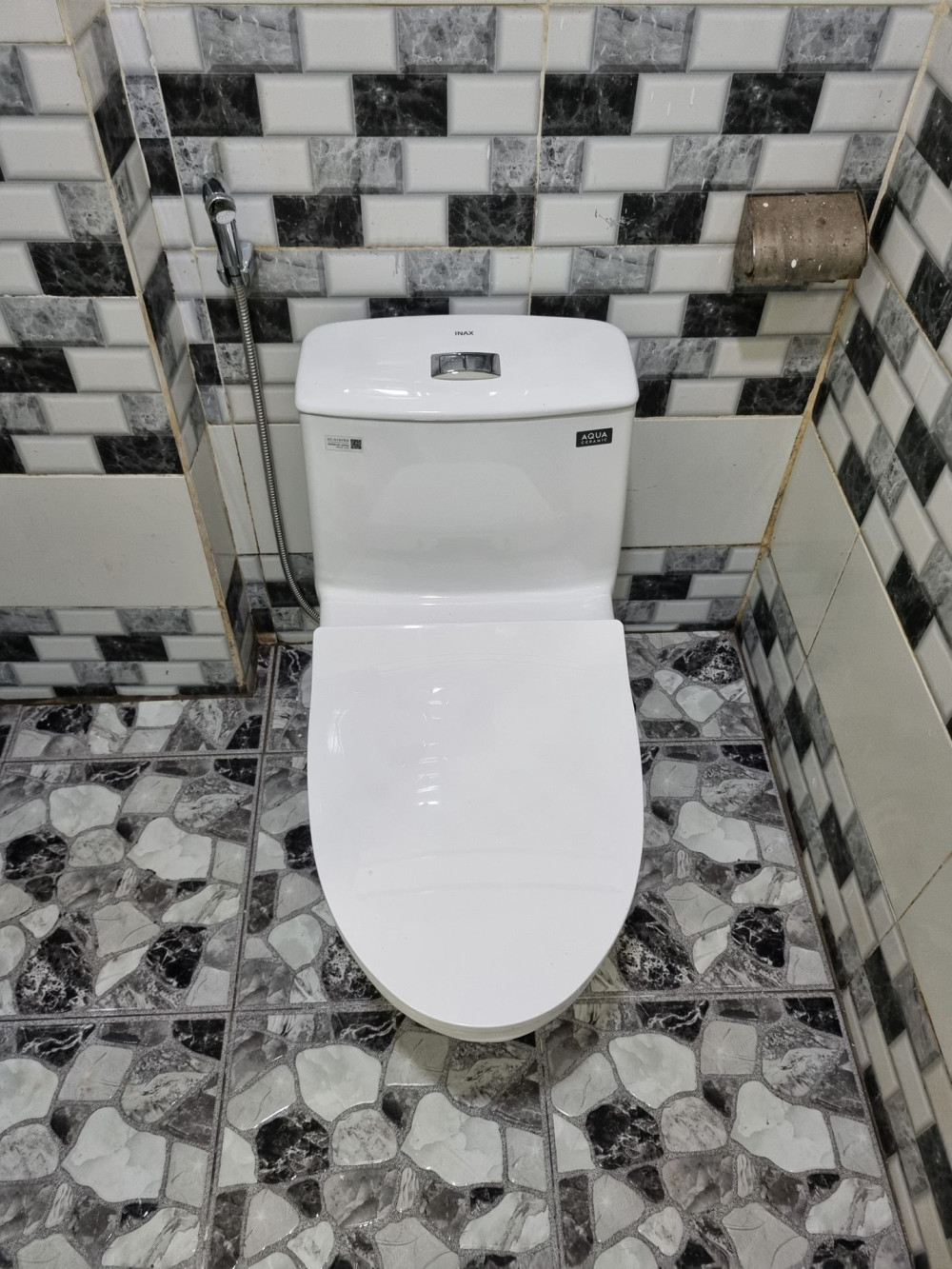 Đánh giá sản phẩm Bồn cầu 1 khối INAX AC-919VRN (AC919VRN) nắp đóng êm