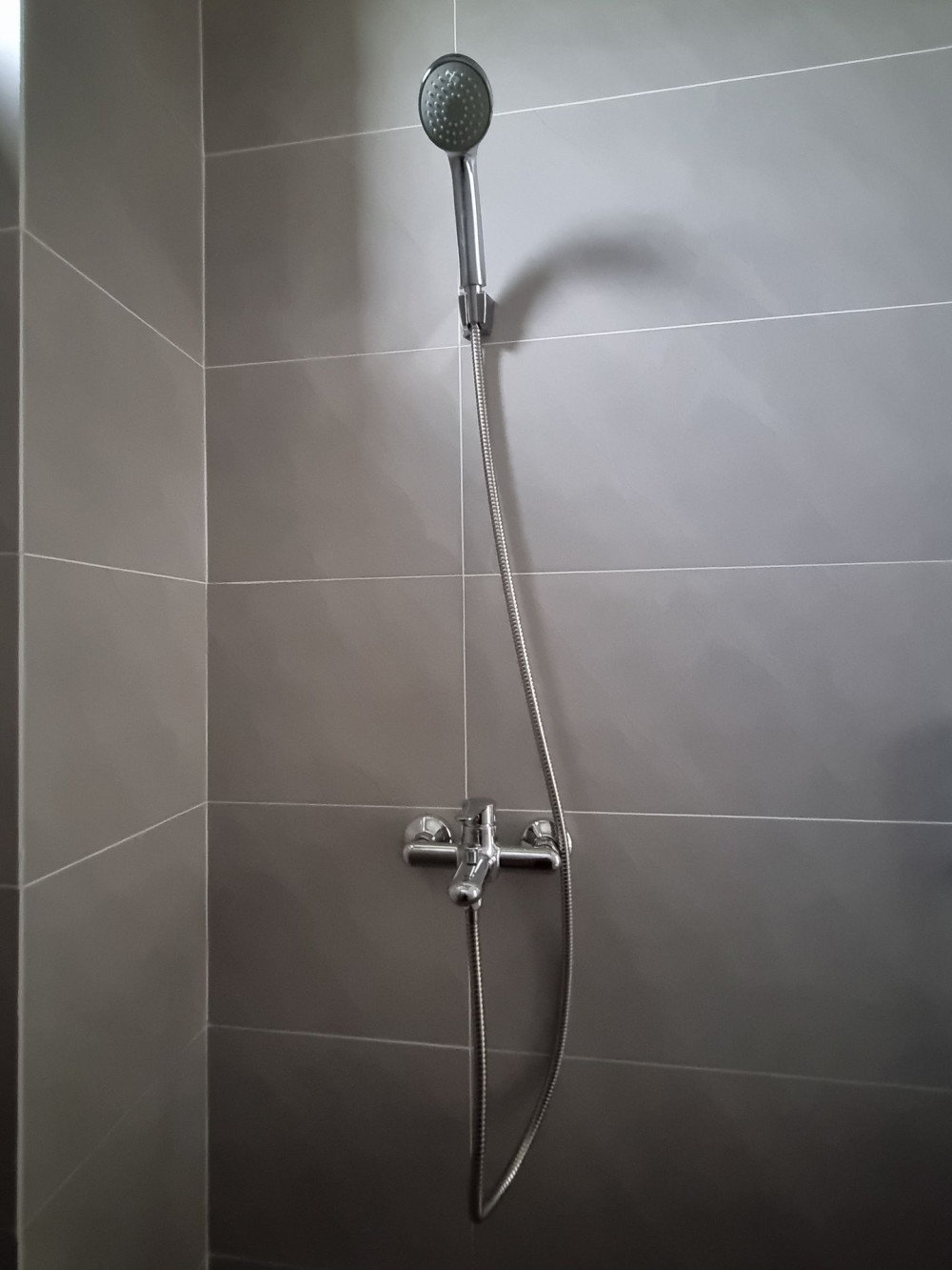 Đánh giá sản phẩm Bộ sen tắm nóng lạnh TOTO TVSM103NSS