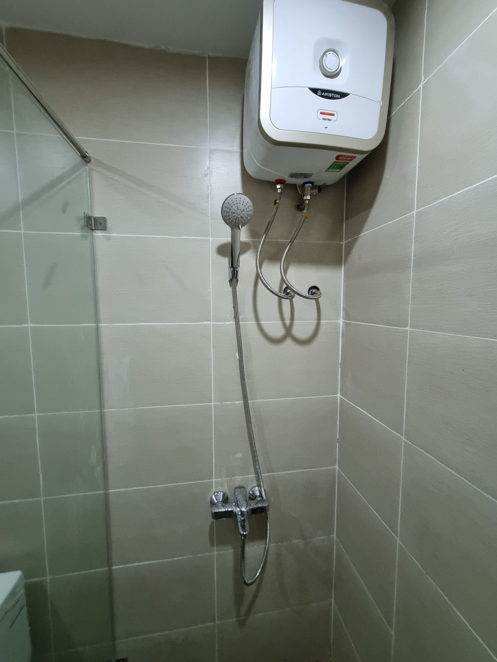 Đánh giá sản phẩm Vòi sen nóng lạnh American Standard WF-B211 (WFB211)