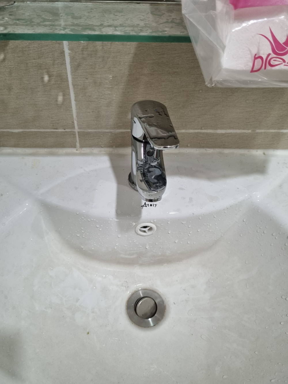 Đánh giá sản phẩm Vòi lavabo nóng lạnh American Standard Neo Modern WF-0701 (WF0701)