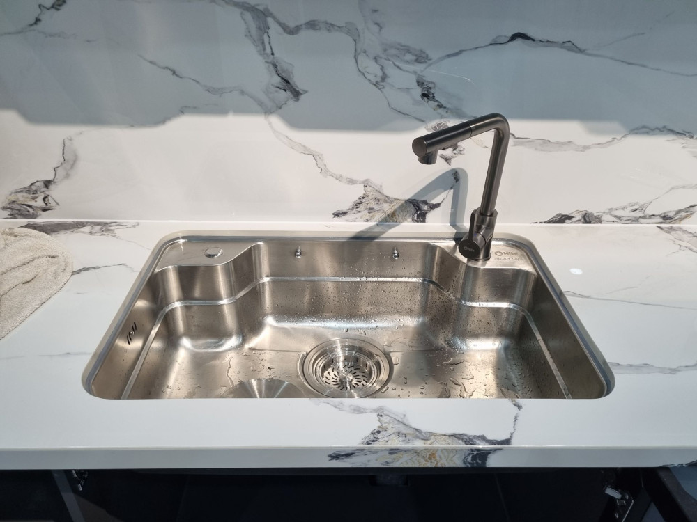 Đánh giá sản phẩm Chậu rửa chén 1 hố kèm bộ khay rổ HITA HDXLG8050T-FULL 80x50cm