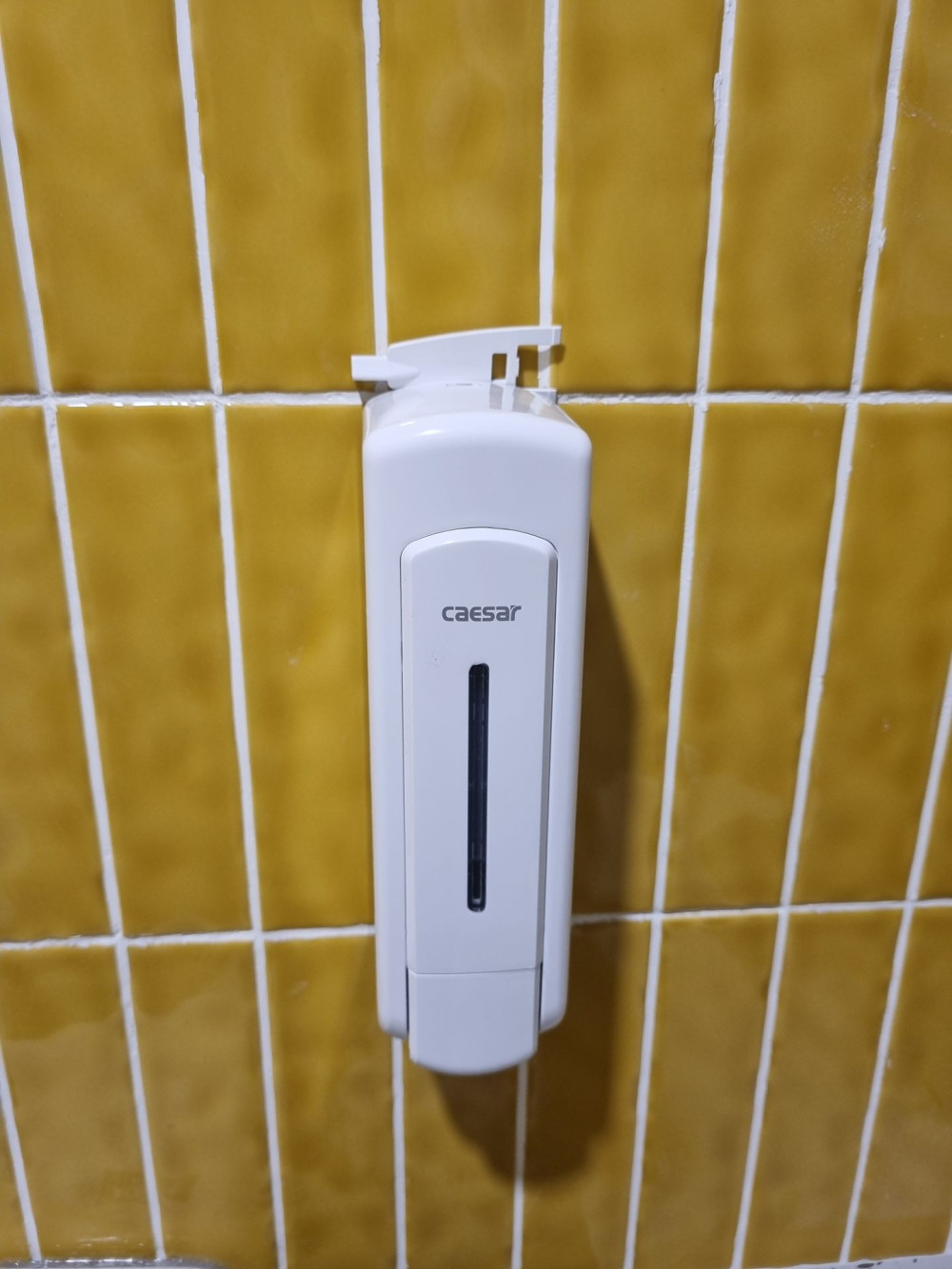 Đánh giá sản phẩm Hộp xà phòng đơn Caesar Q821