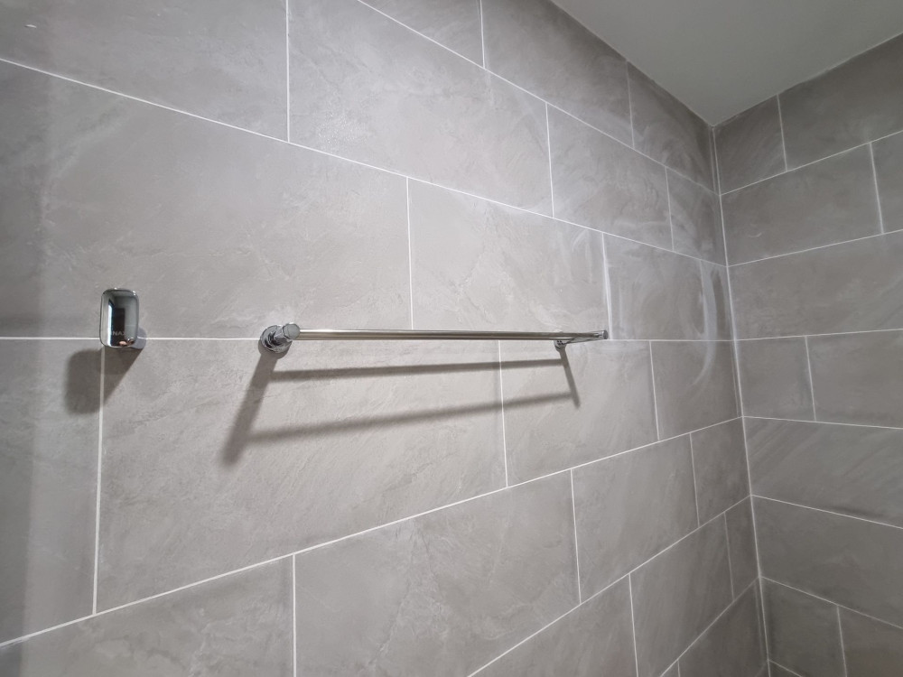 Đánh giá sản phẩm Thanh vắt khăn đôi TOTO YT406W6V