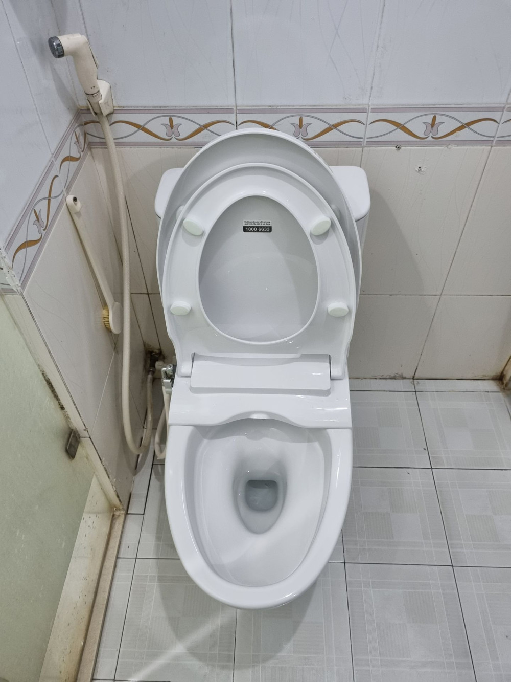 Đánh giá sản phẩm Bồn cầu 2 khối nắp rửa cơ INAX AC-602 + CW-S15VN