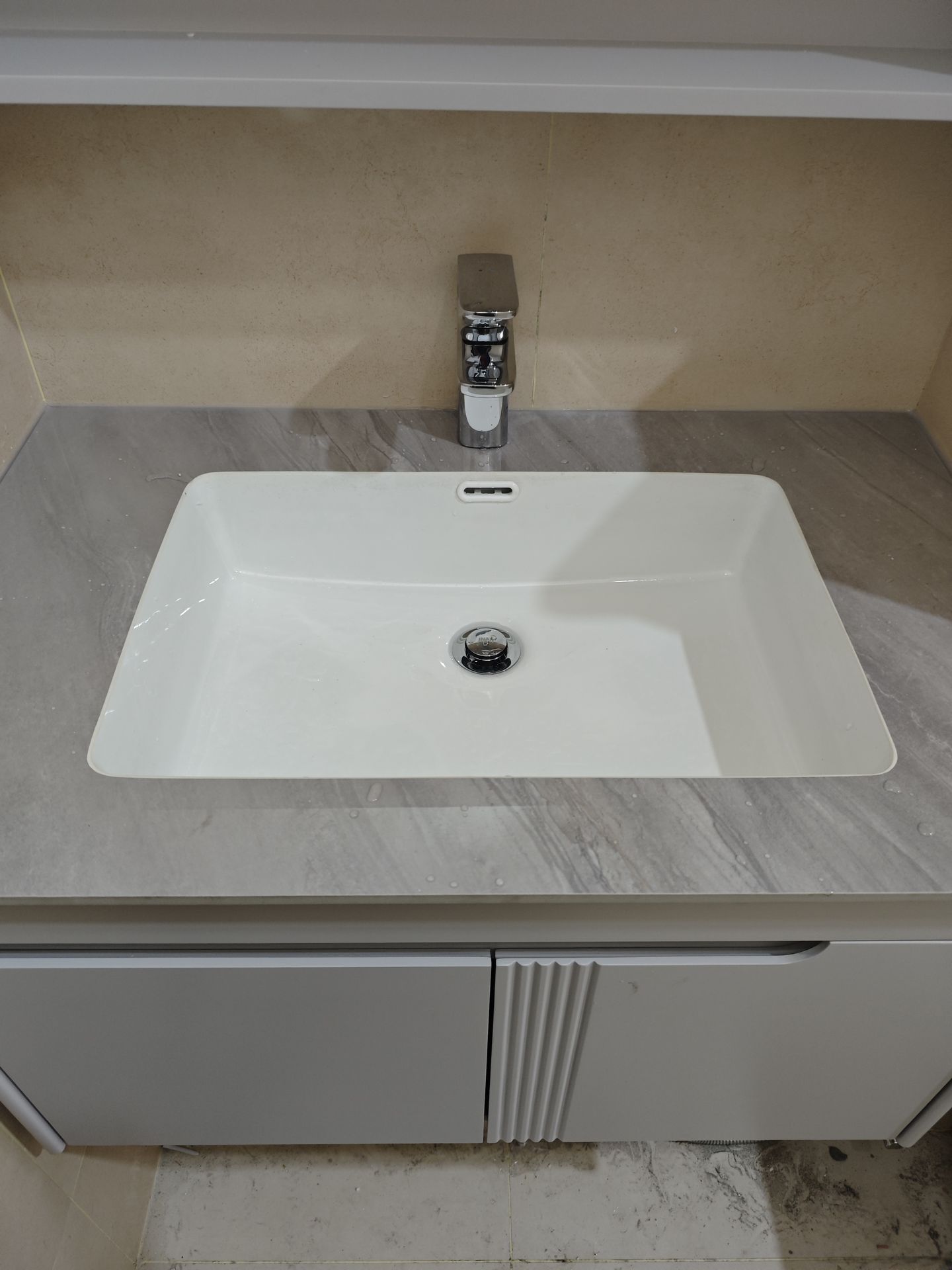 Đánh giá sản phẩm Bộ tủ chậu và tủ gương led size 800mm MOWOEN MW2805-80PVC