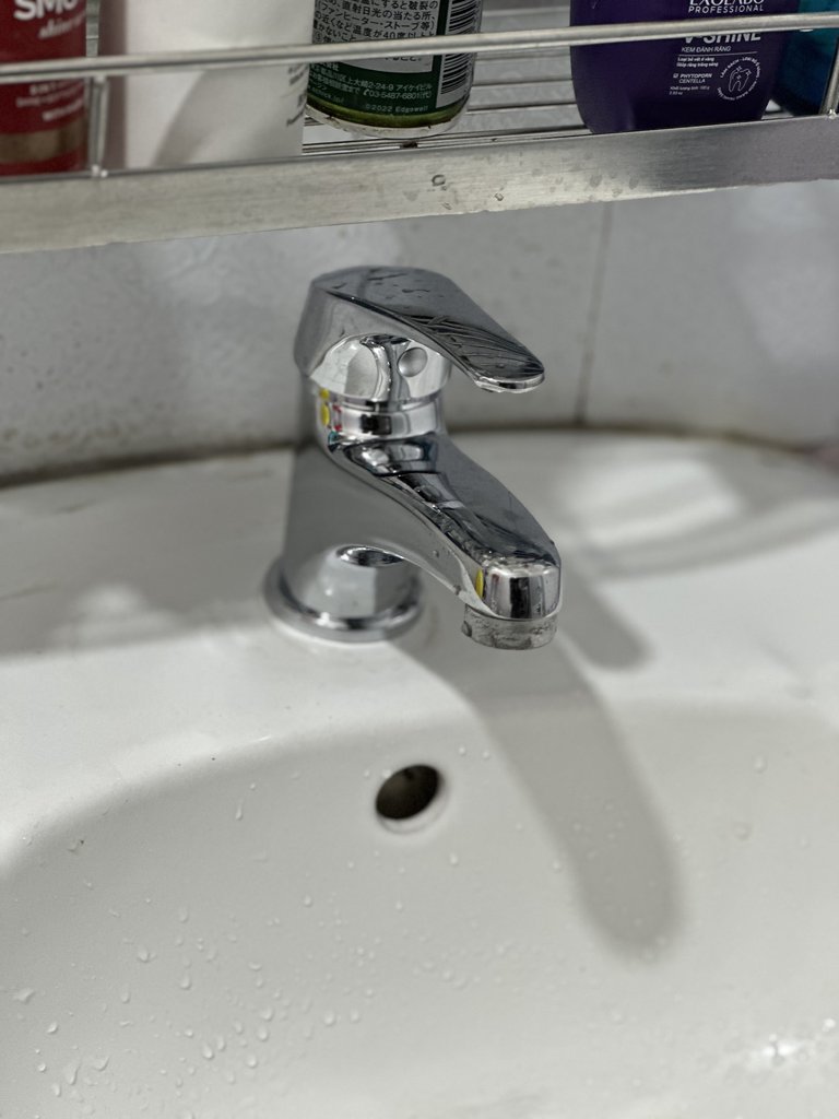 Đánh giá sản phẩm Vòi chậu lavabo COTTO CT167D(HM) lạnh Arona