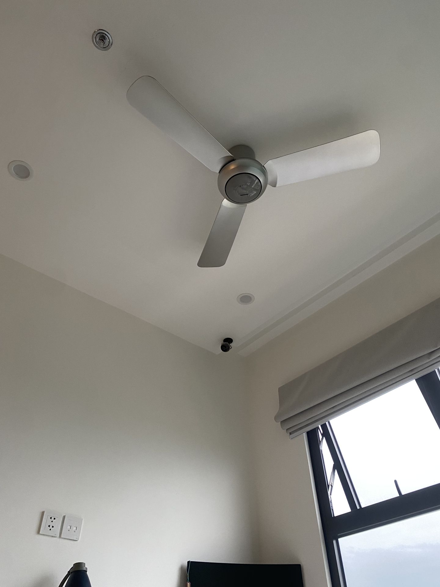 Đánh giá sản phẩm Quạt trần 3 cánh có điều khiển từ xa Panasonic F-48CZL