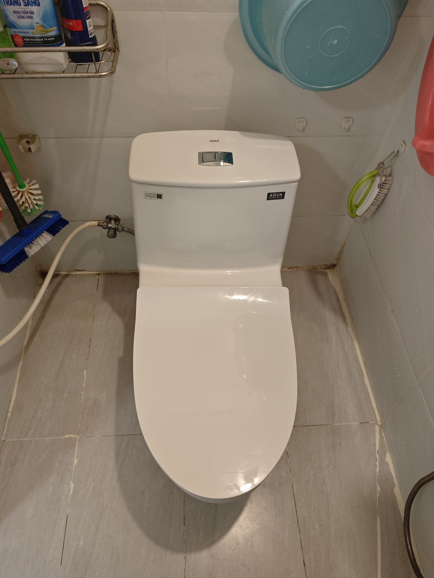 Đánh giá sản phẩm Bồn cầu 1 khối INAX AC-919VRN (AC919VRN) nắp đóng êm