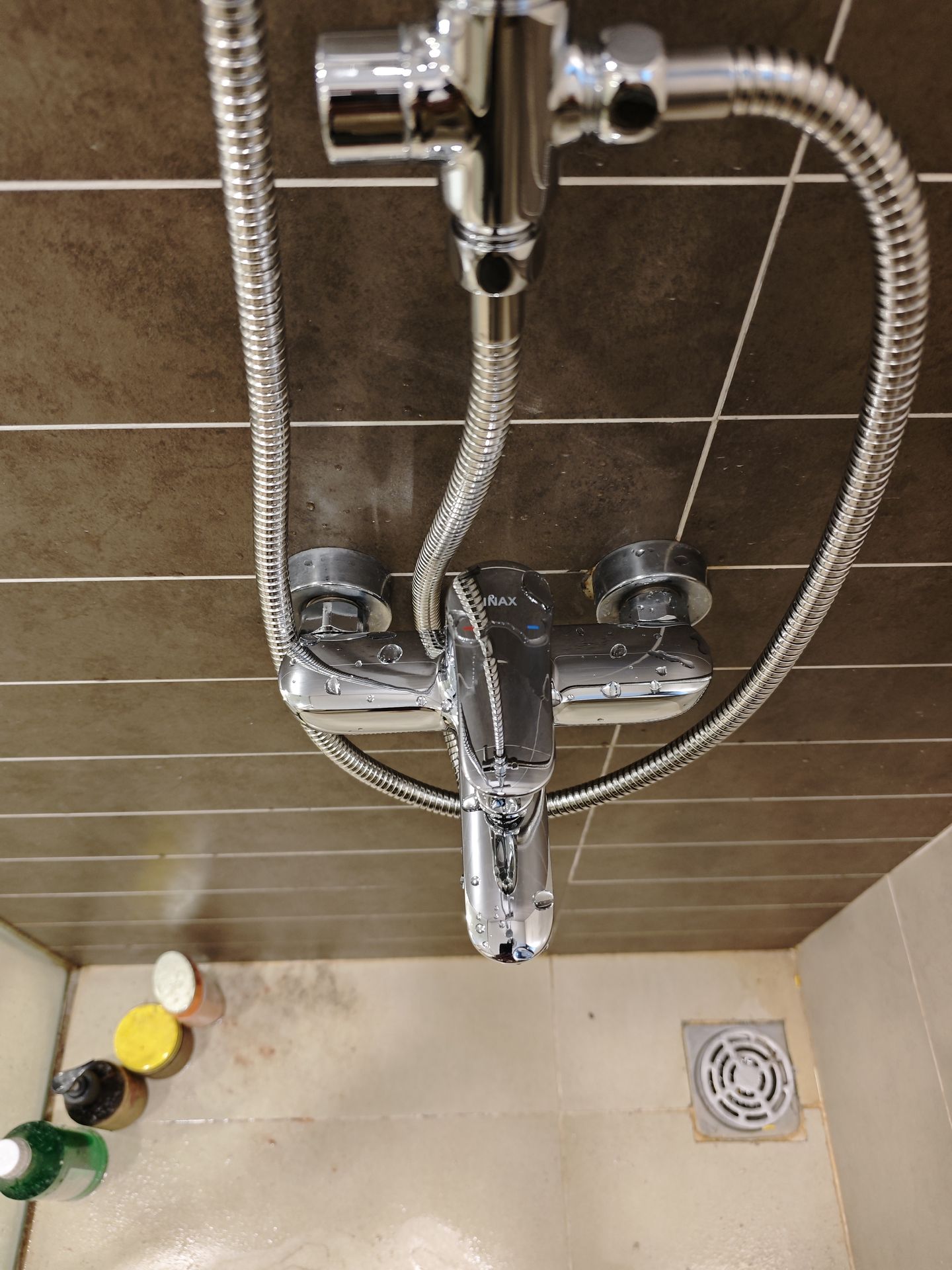 Đánh giá sản phẩm Bộ sen cây tắm nóng lạnh INAX BFV-1405S (BFV1405S)