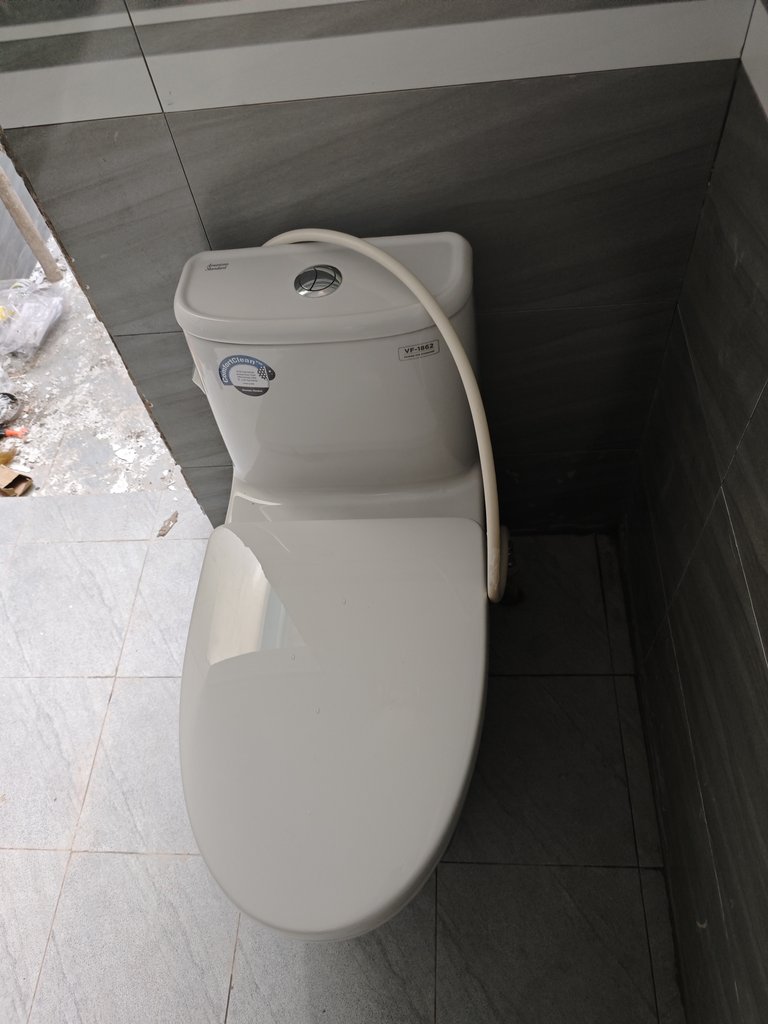 Đánh giá sản phẩm Bồn cầu 1 khối American Standard VF-1862 (VF1862) nắp êm dòng Loven