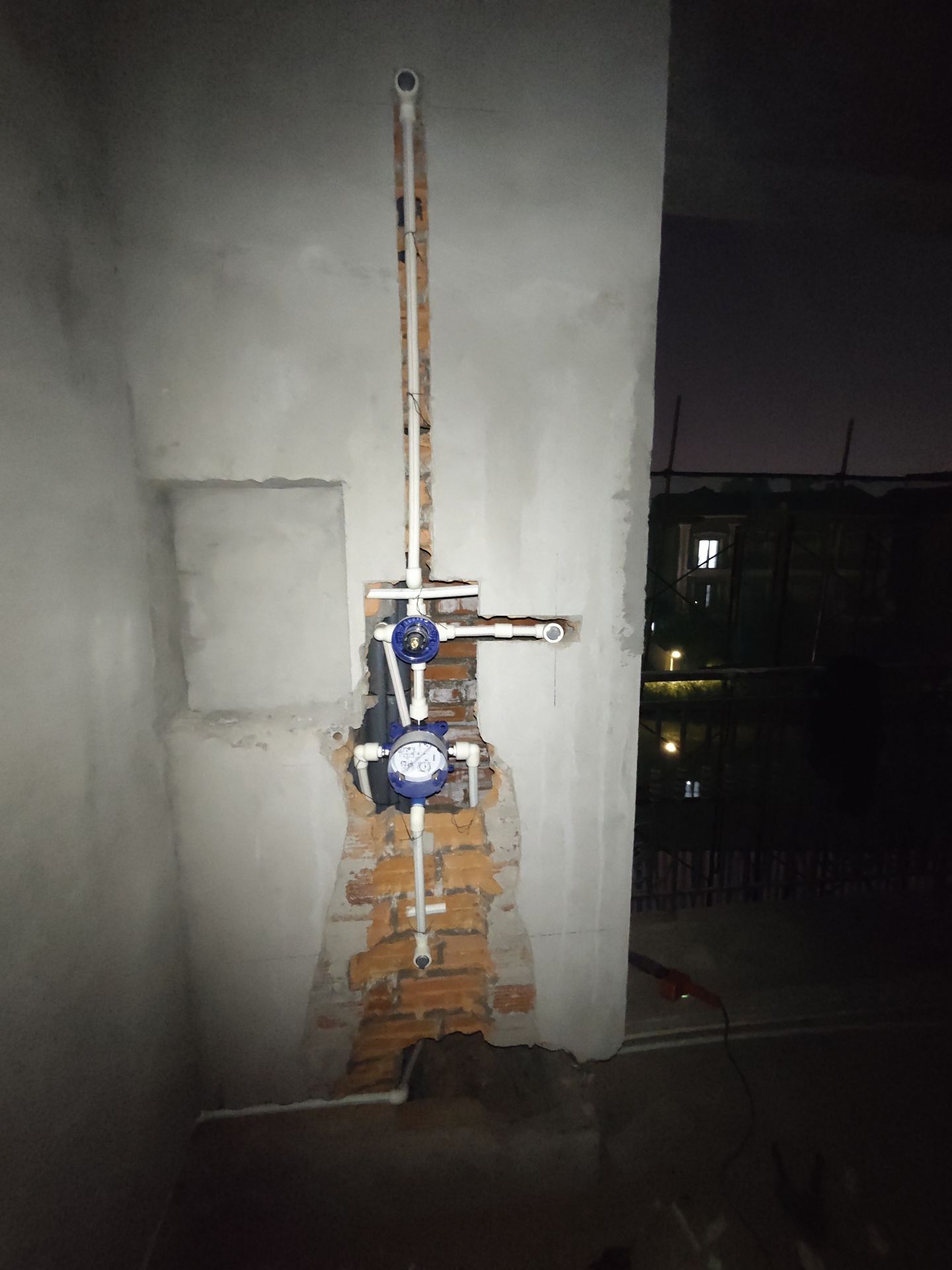 Đánh giá sản phẩm Chậu lavabo đặt bàn Galalato TOTO PJS06WE#GW (PJS06WEGW) trắng bóng