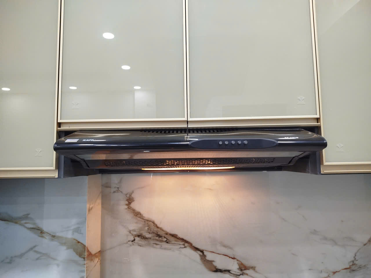 Đánh giá sản phẩm Máy hút mùi cổ điển KAFF KF-701I / KF-701B