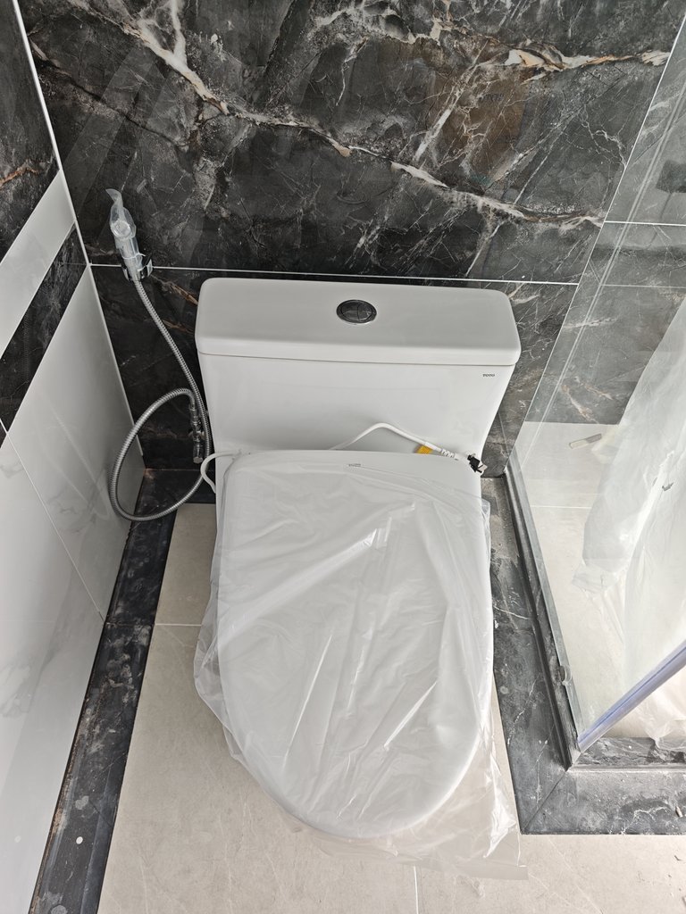 Đánh giá sản phẩm Bồn cầu TOTO MS625CDW23 1 khối nắp điện tử Washlet S7 TCF47360GAA giấu dây