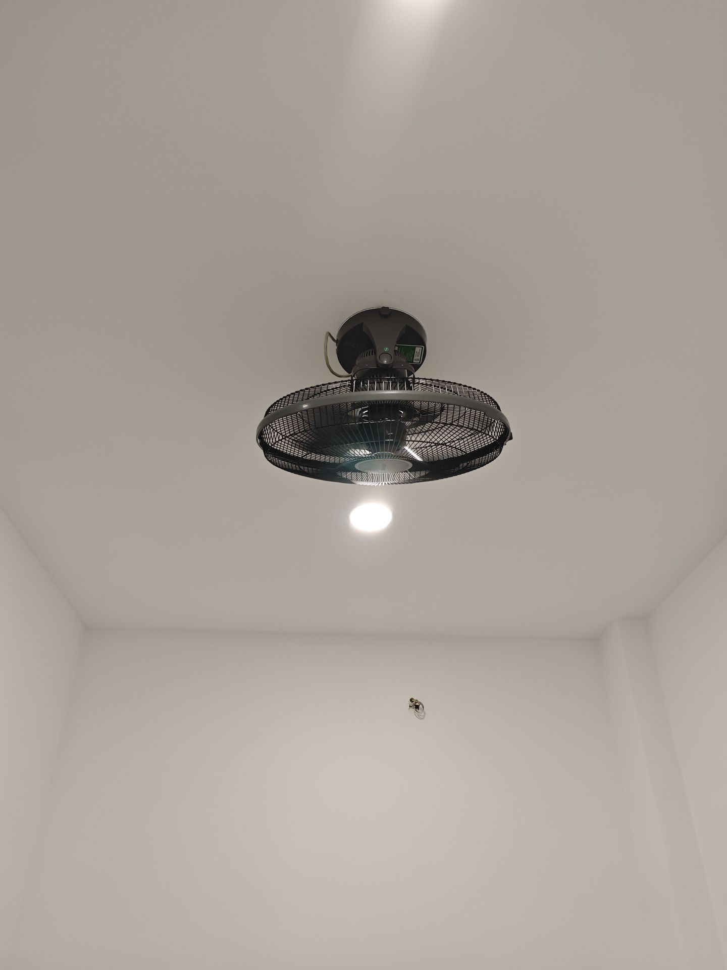 Đánh giá sản phẩm Quạt đảo trần Nanoco NOF1853GR