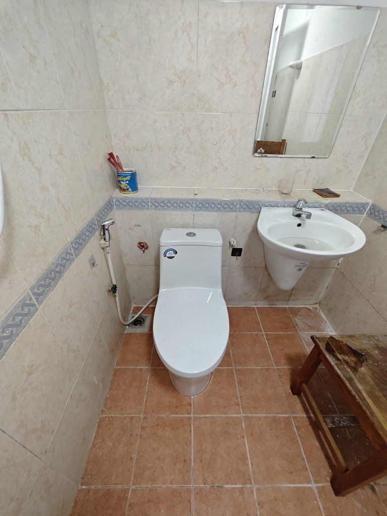 Đánh giá sản phẩm Bồn cầu 1 khối thoát ngang American Standard VF-2530P (VF2530P)