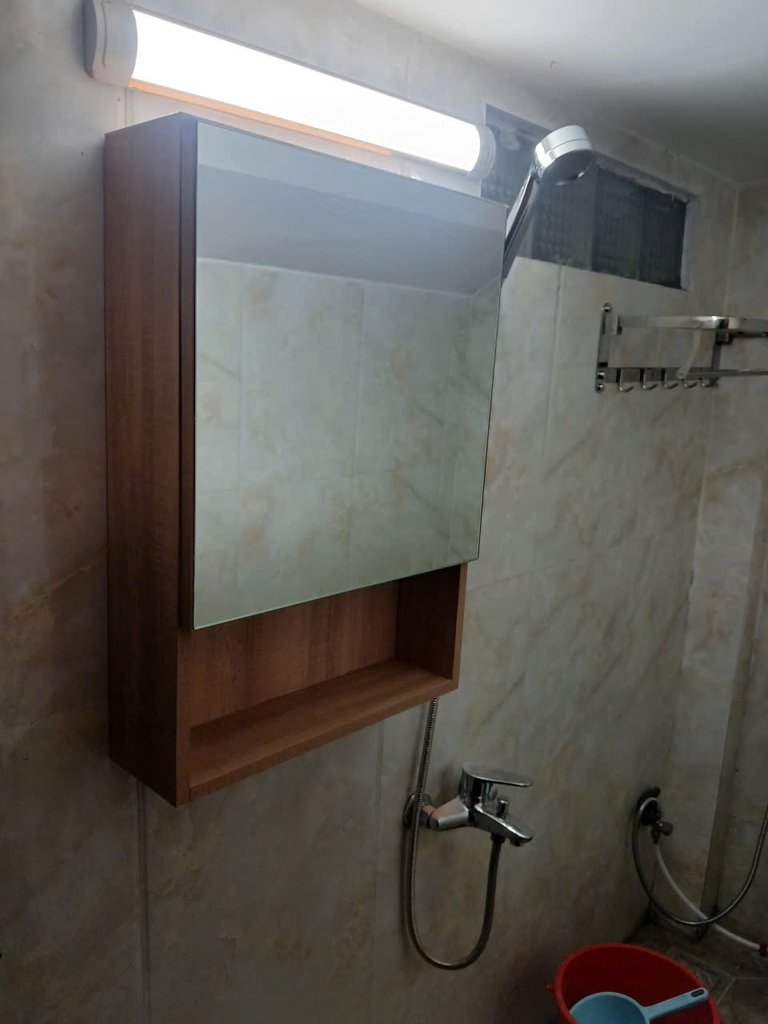 Đánh giá sản phẩm Tủ gương treo phòng tắm Caesar EM0145W