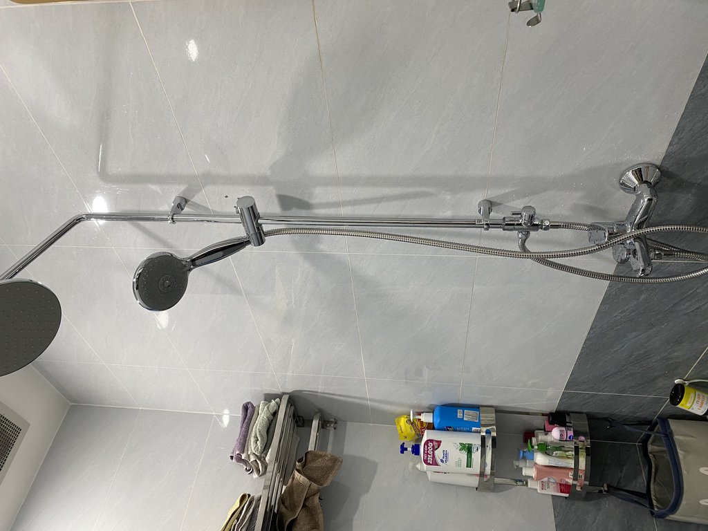 Đánh giá sản phẩm Bộ sen tắm cây nóng lạnh INAX BFV-1115S-3C (BFV1115S3C)