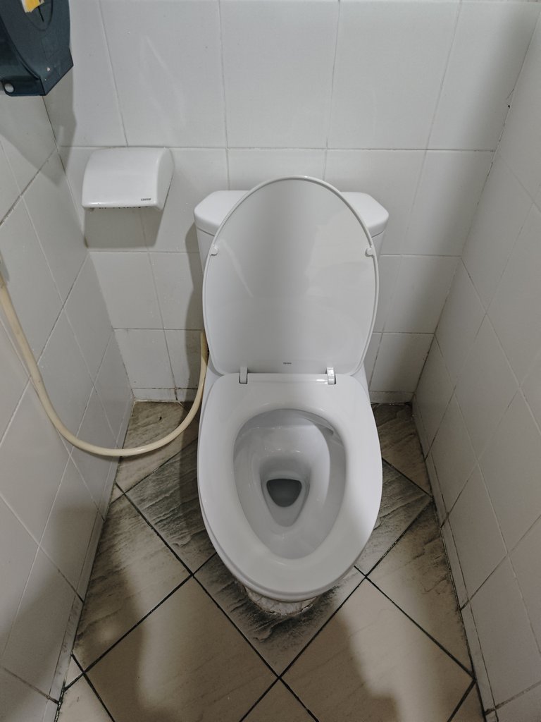 Đánh giá sản phẩm Bồn cầu 2 khối TOTO CS838DT10 nắp đóng êm TC395VS