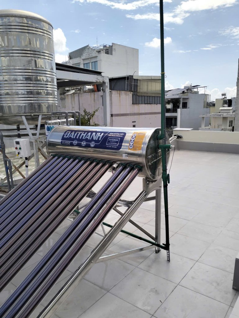 Đánh giá sản phẩm Máy nước nóng năng lượng mặt trời Đại Thành Inox 304 ống 58