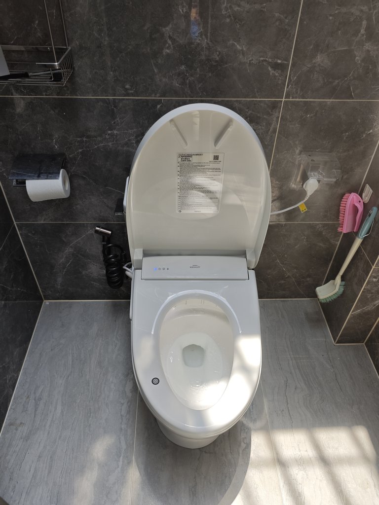Đánh giá sản phẩm Bồn cầu TOTO MS188VKW23 T53P100VR 1 khối nắp điện tử Washlet S7 TCF47360GAA