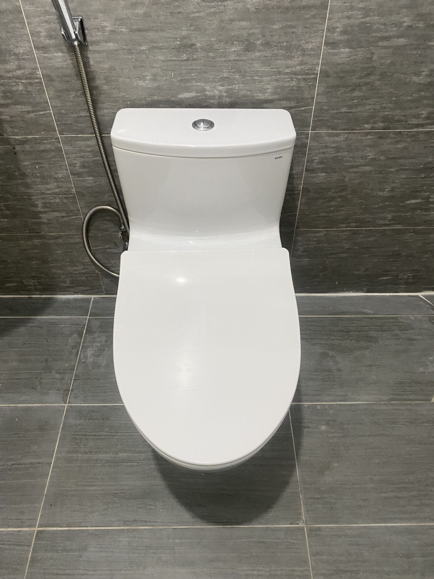 Đánh giá sản phẩm Bồn cầu 1 khối TOTO MS885DT8 nắp đóng êm TC600VS