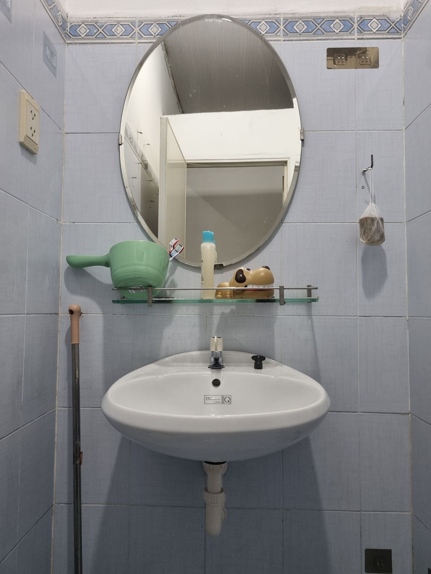 Đánh giá sản phẩm Bộ xả nhấn Caesar BF605