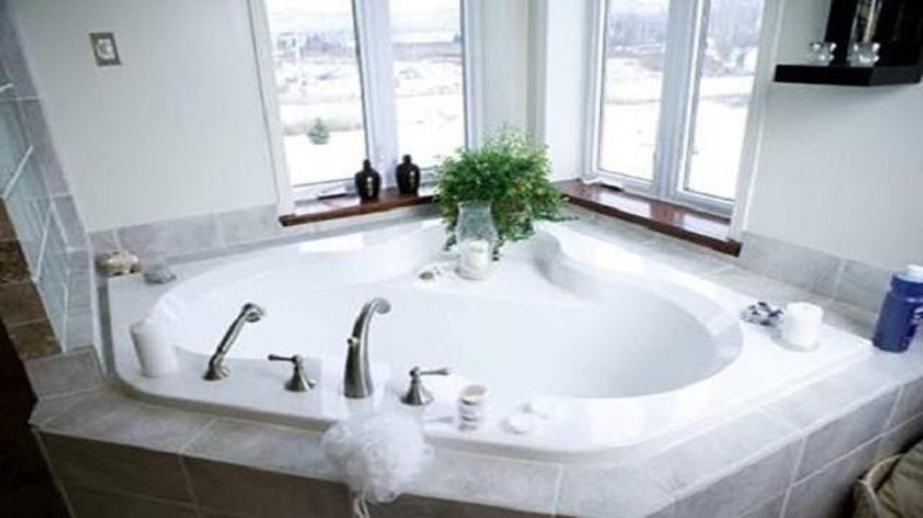 Tư vấn kích thước bồn tắm góc từ hàng giá rẻ tới cao cấp