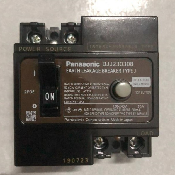 Cầu dao đóng cắt tự động ELCB 30A Panasonic BJJ23030-8