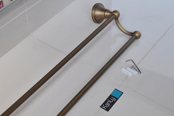 Thanh treo khăn tắm bằng đồng Kanly GCK12